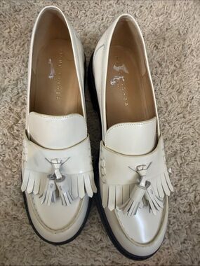Marc Fisher Cream Tassel Fringe Loafers